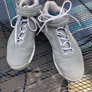 Men’s Reebok high top sneakers